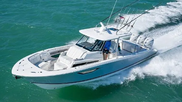 Where Should You Add Your Boat’s Name? Where Should You Add Your Boat’s Name?